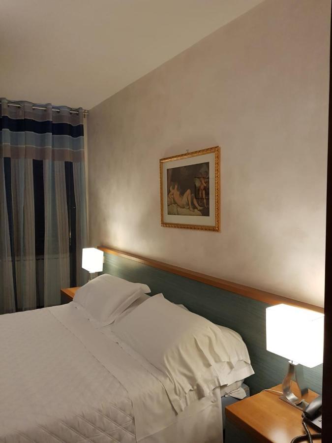 Apartment Julia Guesthouse Rome Exterior photo